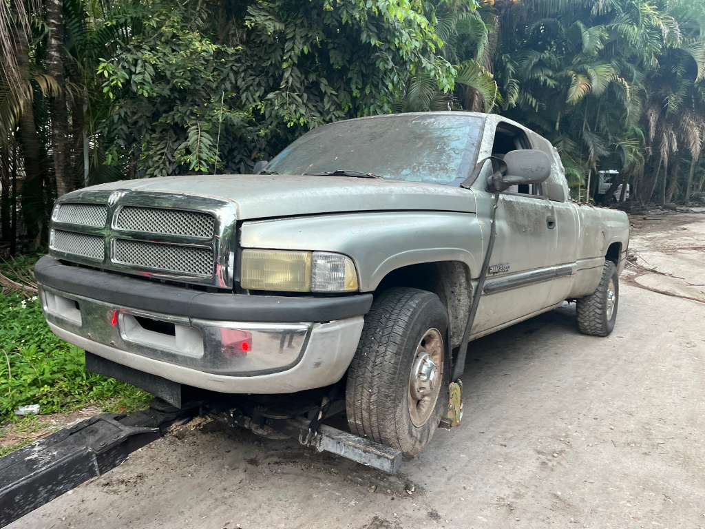 Top Dollar For Wrecked Cars Boca Raton - Junk Cars Fast